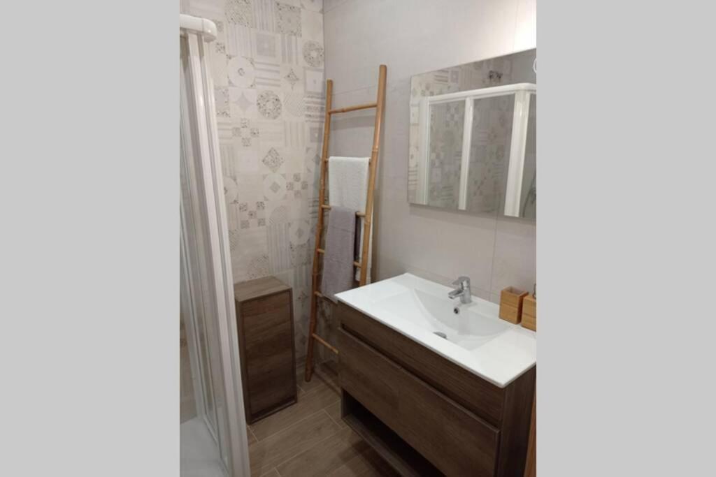 Apartamentos Xert Escapadas En Castellon Cerca De Morella Y Peniscola Chert Sant Mateu المظهر الخارجي الصورة